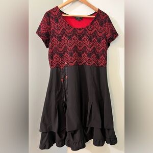 CHAMPAGNE red and black pin-up style short sleeve round neck midi dress size 13